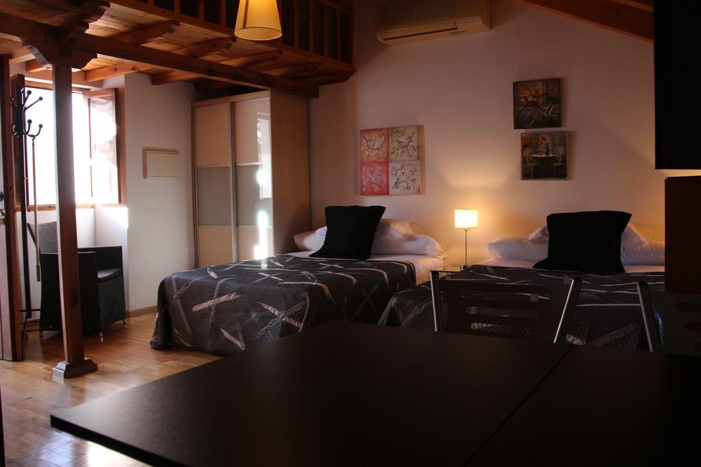 Alvaro De Torres Boutique