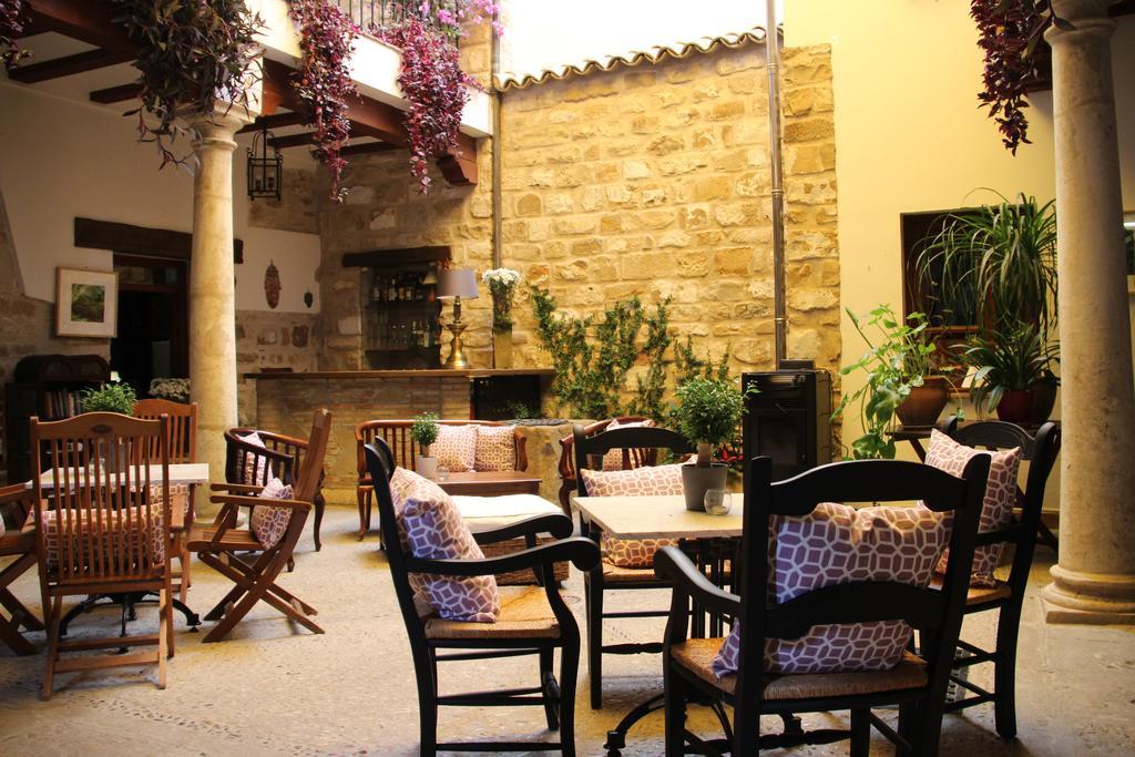 Alvaro De Torres Boutique Úbeda