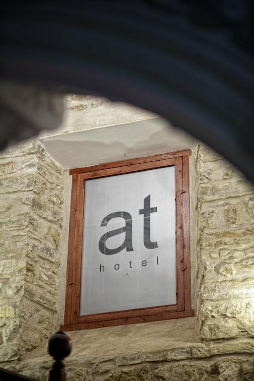 Alvaro De Torres Boutique